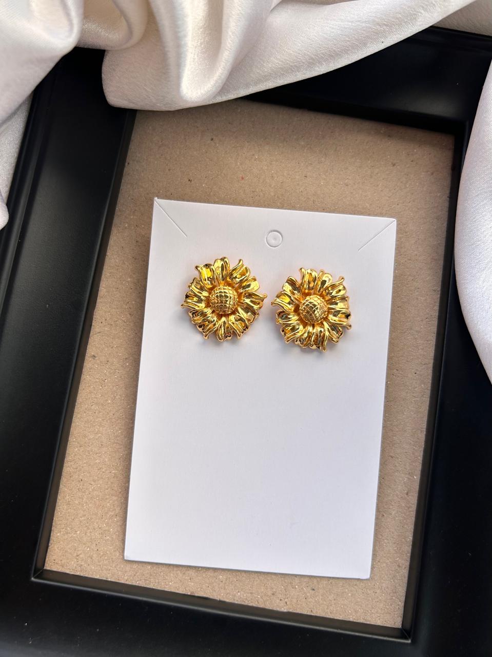 Golden Sunflower Stud