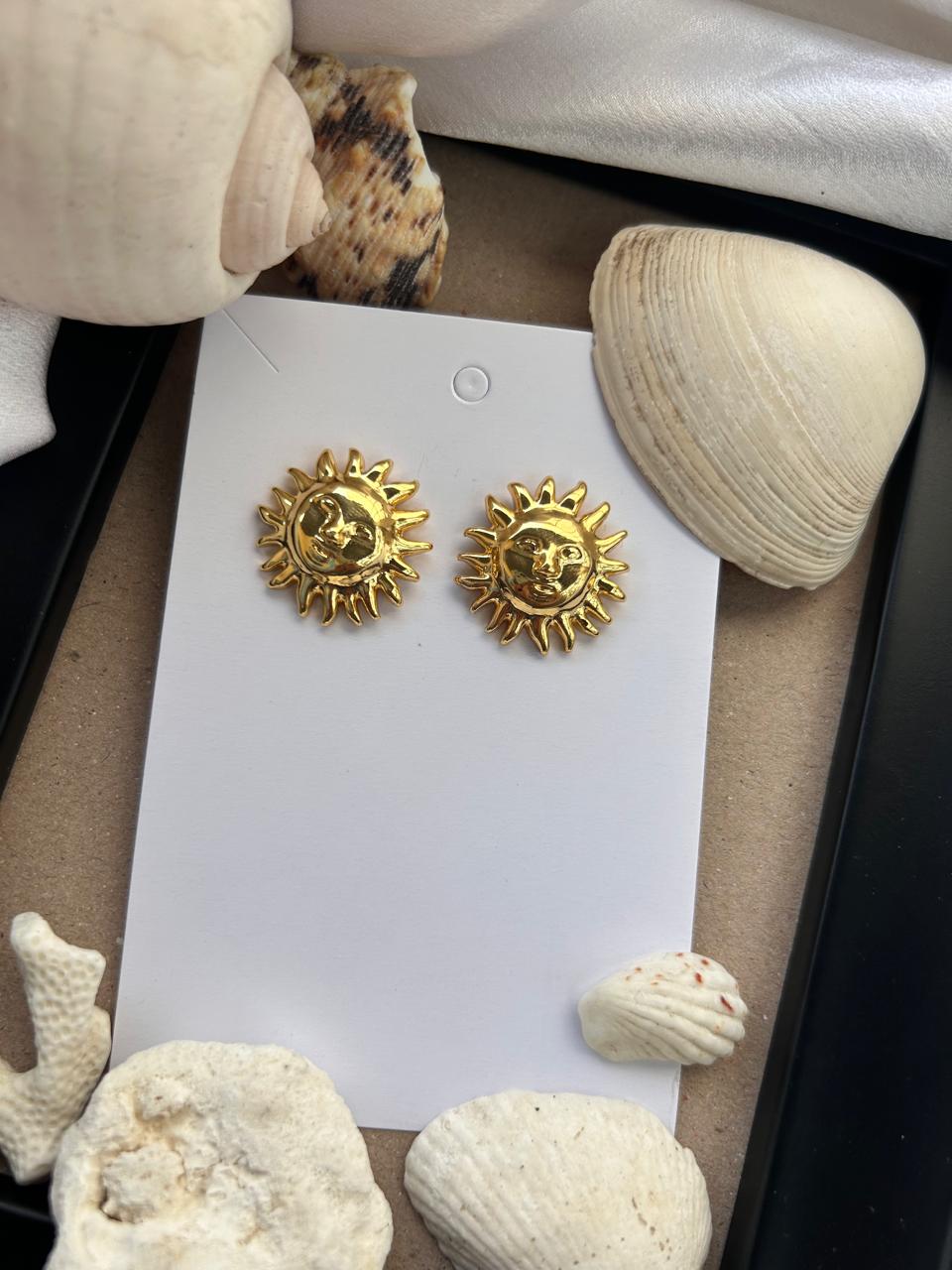 Sol Shine Studs