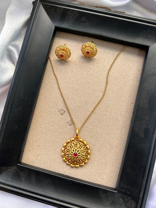 Rati Set – Antique Gold Necklace & Studs